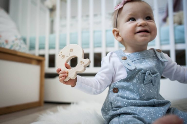 Zabawki z drewna Lobito