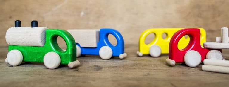 Zabawki z drewna Lobito