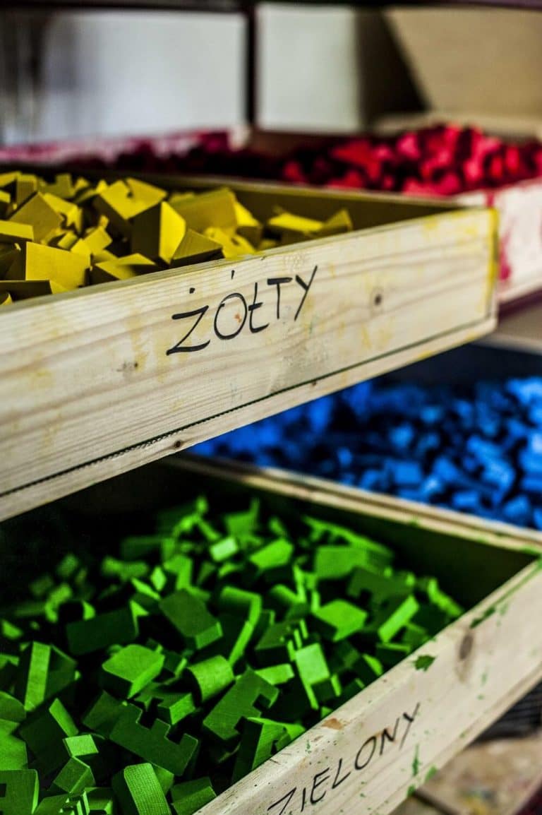 Zabawki z drewna Lobito