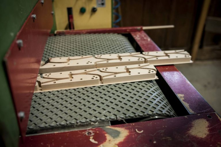 Zabawki z drewna Lobito